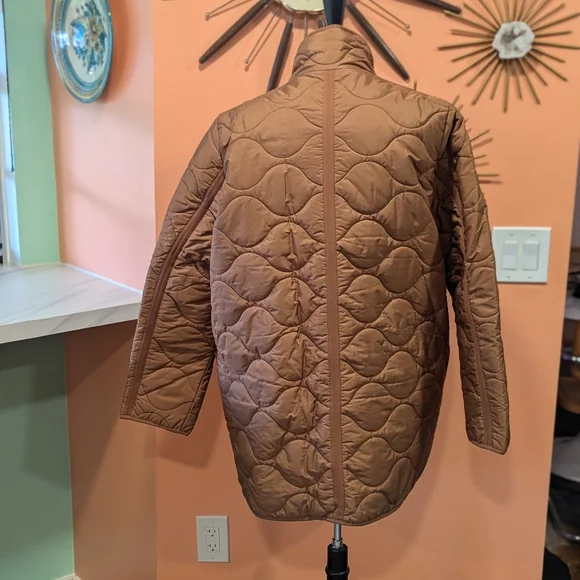 J Crew Large Quilted Cocoon Puffer Coat Primaloft Dark Nutmeg Brown AQ470 - Picture 3 of 16